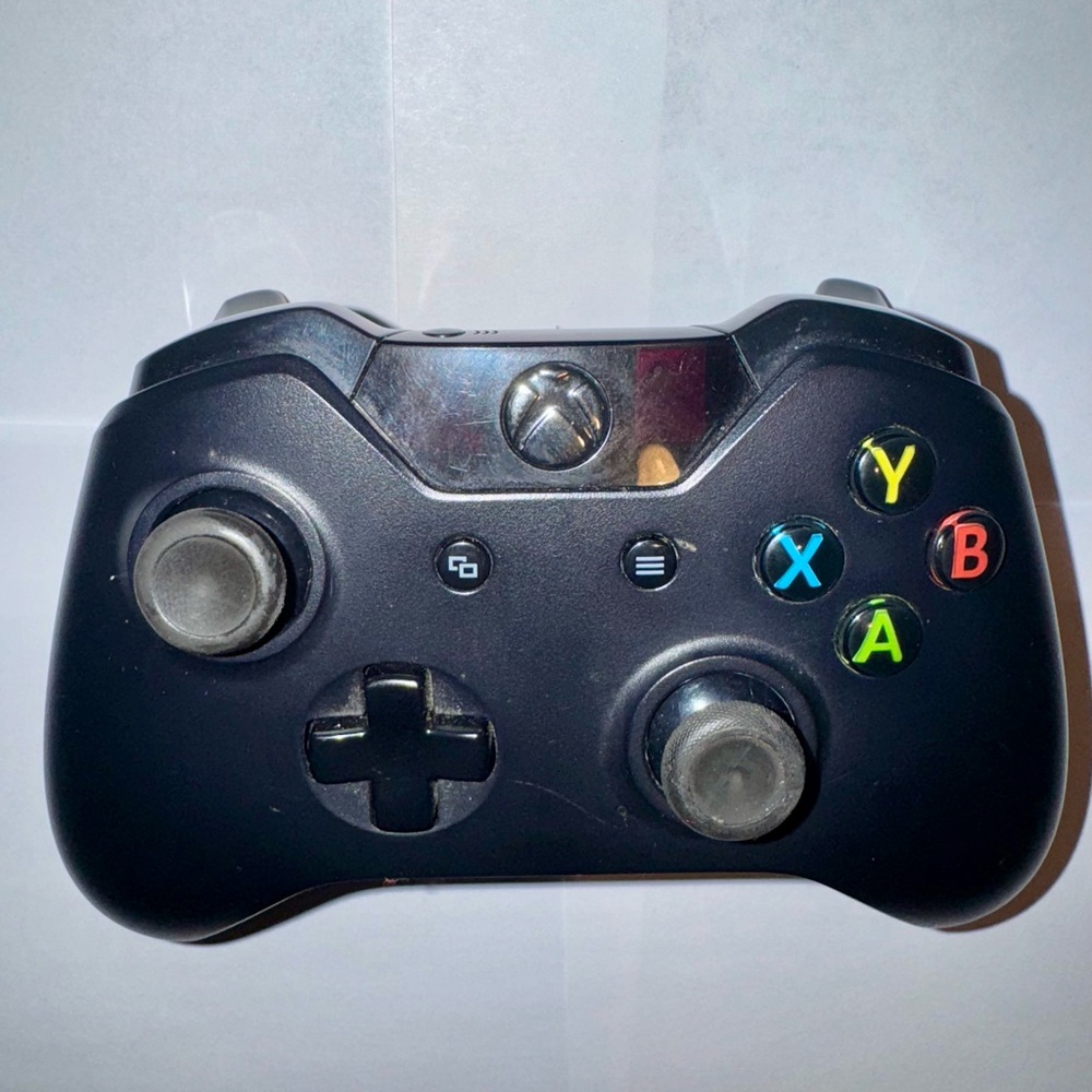 Wireless Controller for Xbox One - Picture 2 of 5